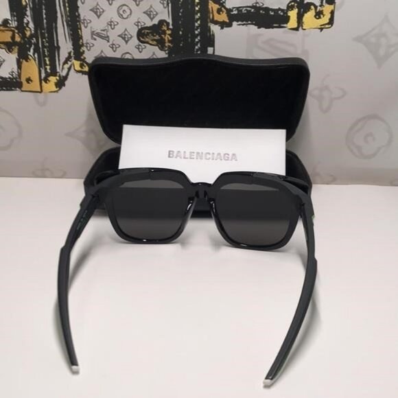 New Authentic Chic Black Sunglasses BB0025SA 004 - Picture 10 of 13